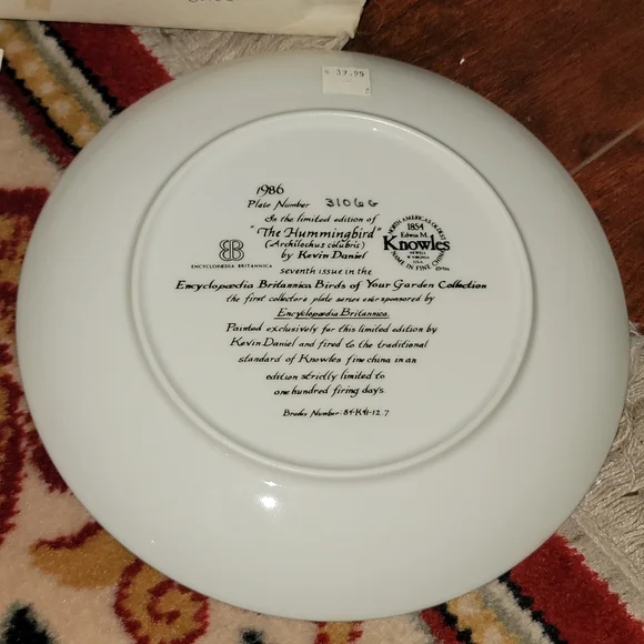 Hummingbird Plate - Picture 3 of 9